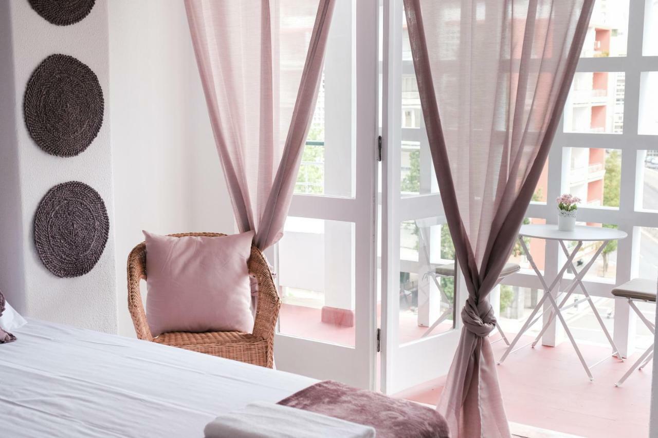 4U Lisbon Suites & Guesthouse VII Airport Εξωτερικό φωτογραφία